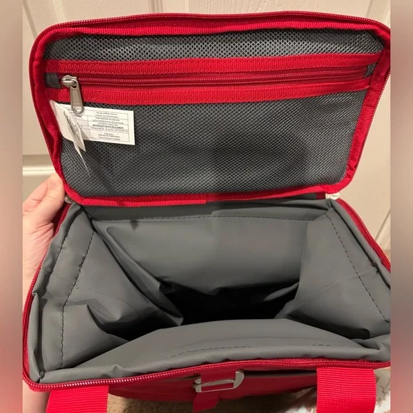 NWT Eddie Bauer Bygone Backpack Cooler red - Picture 4 of 5